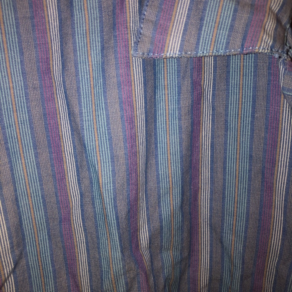 Calvin Klein Button Up - Picture 4 of 4